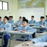 Sumber : – Ar-Rohmah Bogor Boarding School