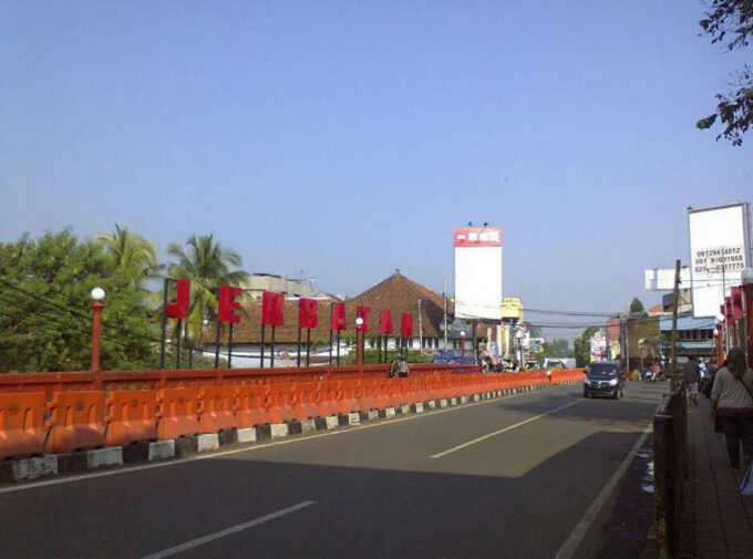 sejarah jembatan merah bogor